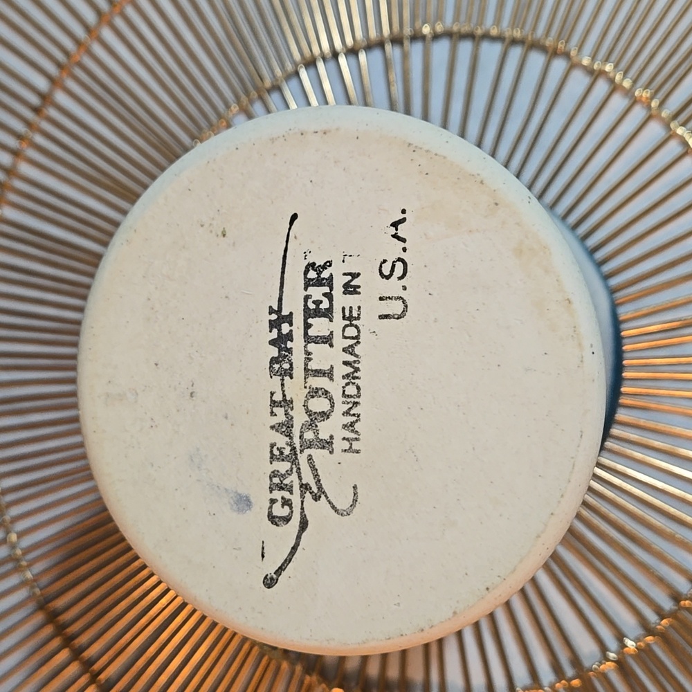 Great Bay Pottery  4" Floral Crock - Picture 6 of 6